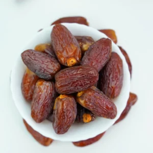 মেদিনা সুপার ডেটস – ১০০% প্রাকৃতিক ও নরম খেজুর